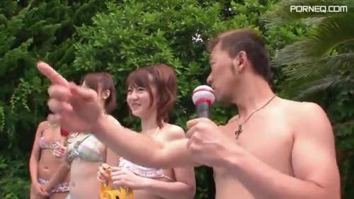 Pool side blowjob competition with many young JAV cock suckers - new.porneq.com on delporno.com