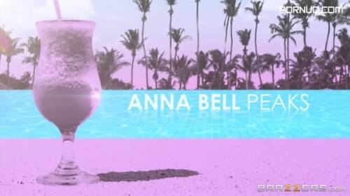 [MilfsLikeItBig] Anna Bell Peaks, Cory Chase (Milfs On Vacation Part 2 08 01 2017) rq (2k) - new.porneq.com on delporno.com