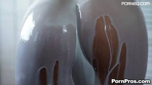Dani Daniels in a milk bath with good sex - new.porneq.com on delporno.com