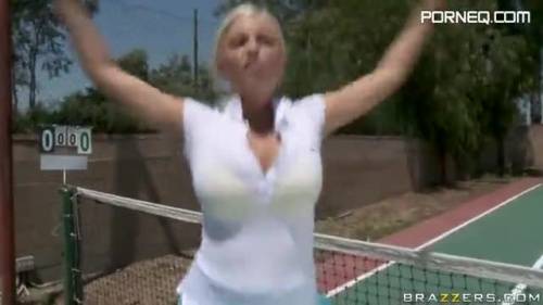 Hardcore Outdoors Sex With Busty Blonde Britney Amber On Tennis Court - new.porneq.com on delporno.com